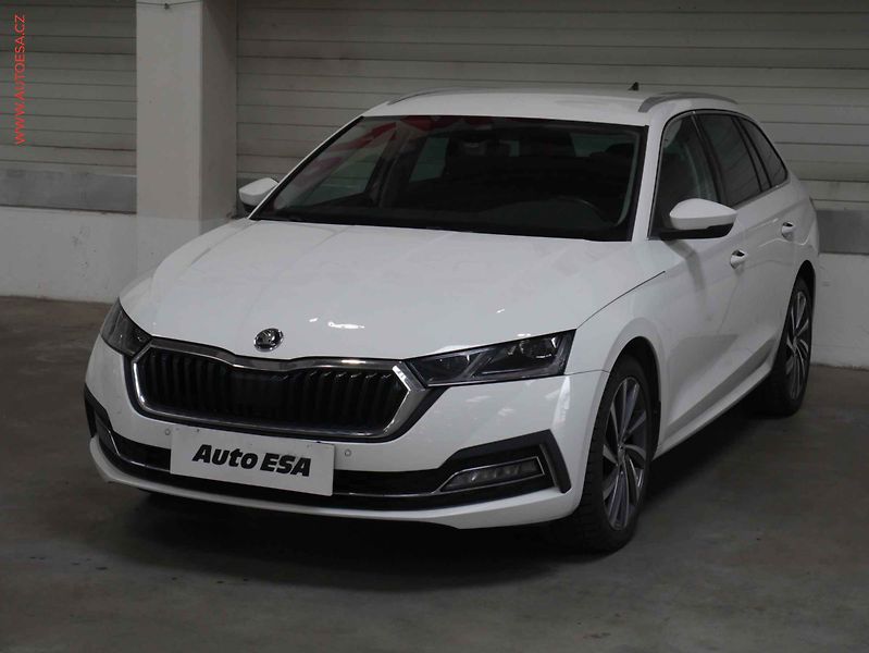 Škoda Octavia (2020) 2.0TDi, ČR, Style, DSG, LED - fotka 3 z 23