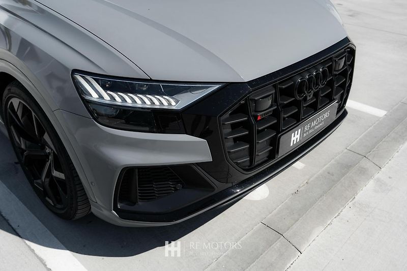 Audi SQ8 (2022) 4.0 TFSI 373kW quattro - fotka 10 z 44