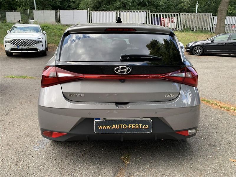 Hyundai i20 1,2 i SMART,1.MAJ.,ČR,SERVISKA - fotka 7 z 21