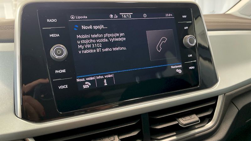Volkswagen T-Roc (2025) Life GOAL 1.0 TSI 85kW - fotka 30 z 32