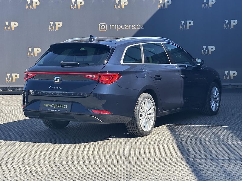 Seat Leon (2022) 1.5eTSi DSG Xcellence DPH RZV - fotka 6 z 50