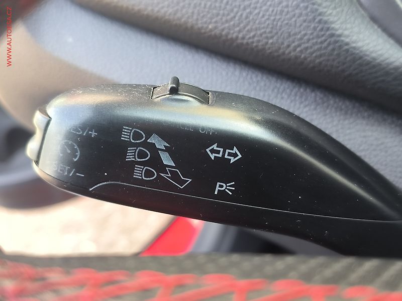 Škoda Fabia (2011) 1.2 TSi, Monte Carlo, +kola - fotka 13 z 17