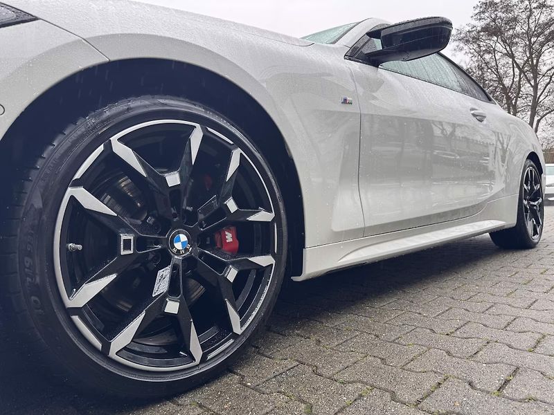 BMW Řada 4 M440i xD M-Sport Pro Šíbr 360 - fotka 7 z 23