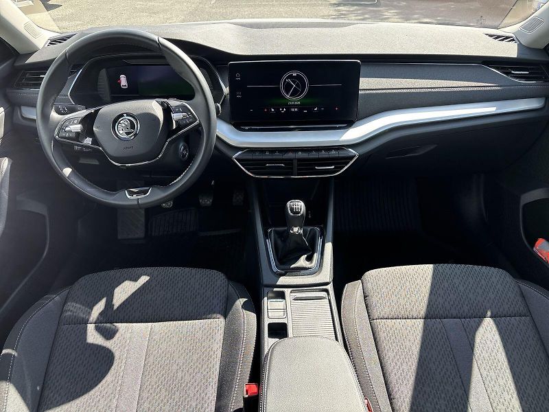 Škoda Octavia (2023) Combi 1.5 TSI Style+ - fotka 5 z 31