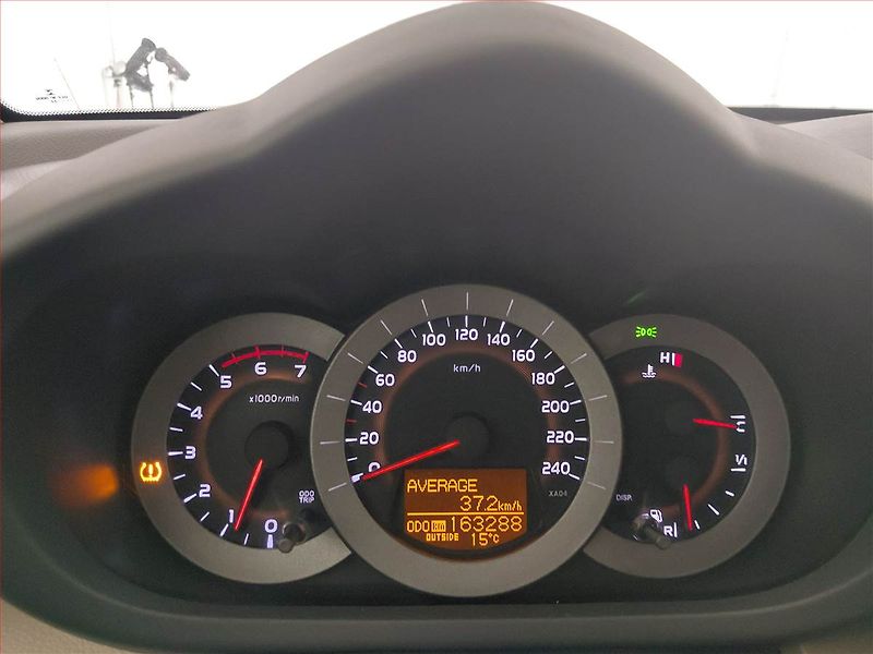 Toyota RAV4 (2008) 2.2 D-CAT, 4X4, Serv.kniha - fotka 10 z 20