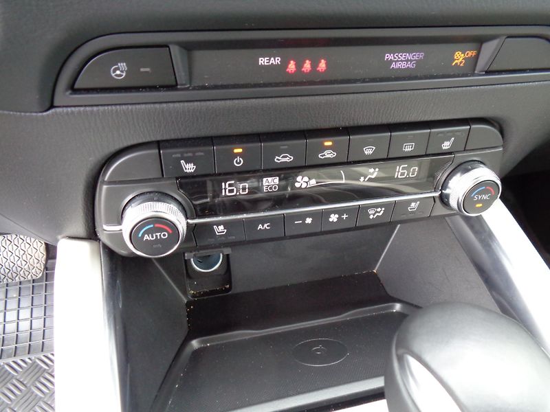 Mazda CX-5 2,5i AT,Ex-line,b.kůže,Z.PNEU! - fotka 14 z 28