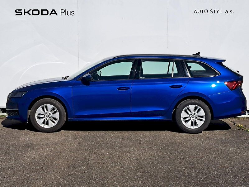 Škoda Octavia (2025) OCT.COMBI SELECTION 1,5 TSI 11 - fotka 3 z 24