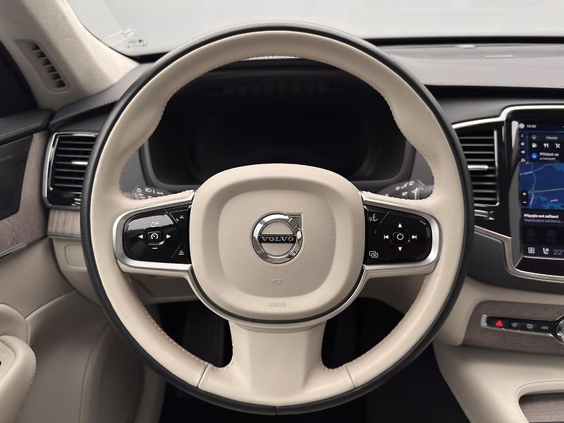 Volvo XC90 B5 AWD ULTIMATE AUT  - fotka 3 z 52