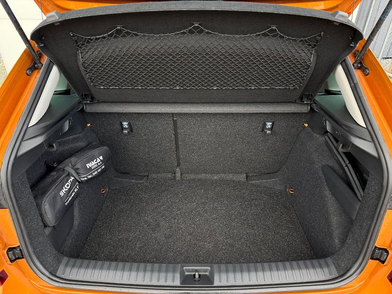 Škoda Kamiq (2024) 1.5 TSI 110 kW Style Plus - fotka 23 z 24
