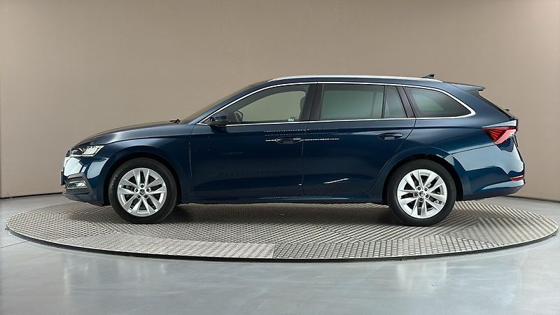 Škoda Octavia 2.0 TSI DSG 4x4 Style Combi - fotka 4 z 27