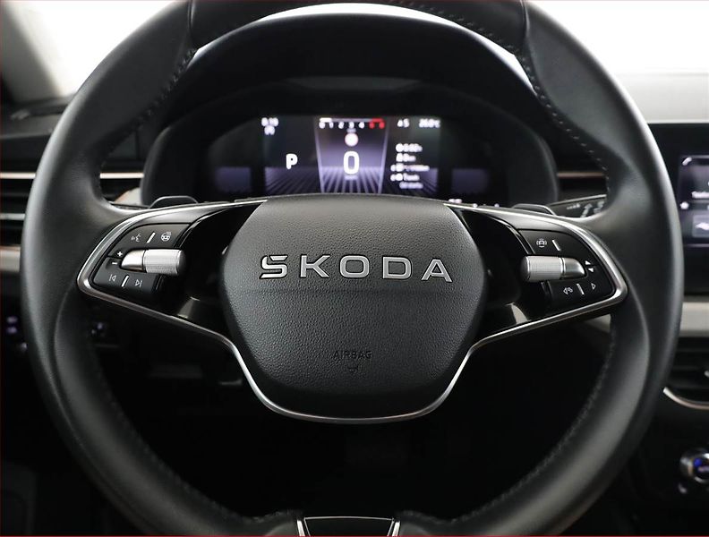 Škoda Scala (2025) 1.0 TSI - fotka 8 z 21