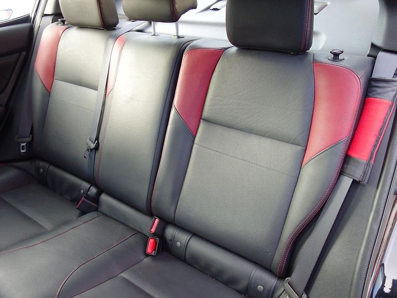 Subaru WRX (2015) 2.5T 227kW PREMIUM - fotka 24 z 32