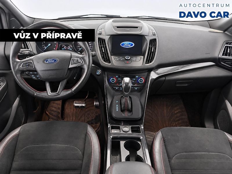 Ford Kuga 1,5 EcoBoost 129kW 4x4 Aut. - fotka 5 z 12
