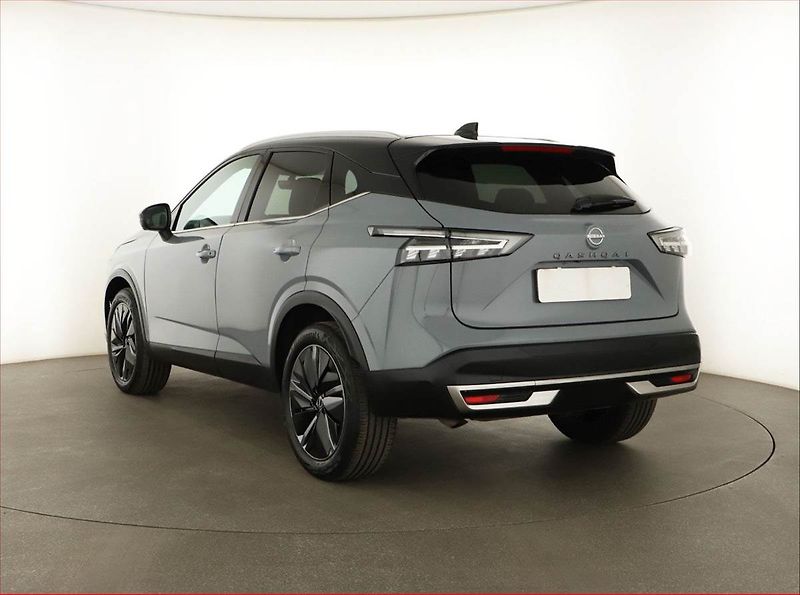 Nissan Qashqai (2026) 1.3 DIG-T MHEV, Tekna, Navigac - fotka 4 z 18