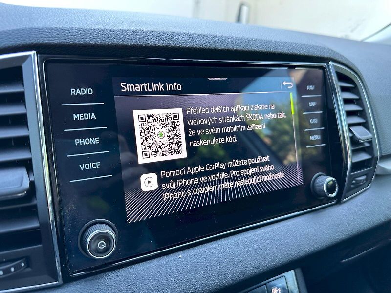 Škoda Karoq (2021) 2.0 TDI 85 kW Ambition DSG - fotka 17 z 26