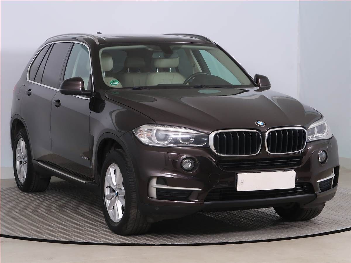 BMW X5 xDrive30d, 4X4, Automat, Kůže