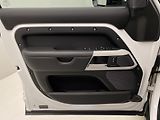 Land Rover Defender P400 X-DYNAMIC HSE AWD CZ - náhled 7