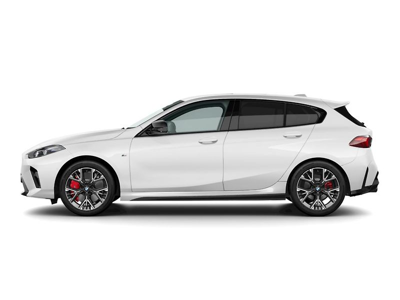 BMW Řada 1 M135 xDrive - fotka 2 z 6