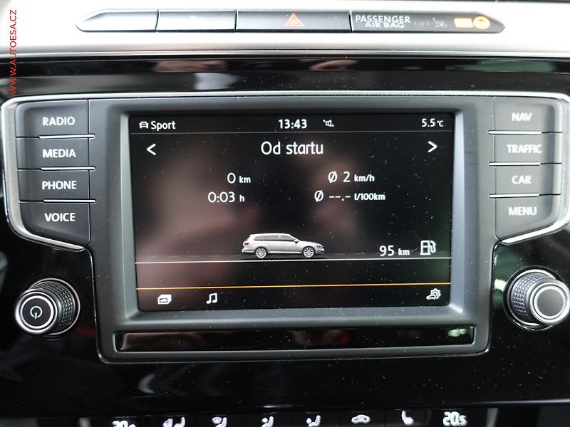 Volkswagen Passat (2015) 2.0TDI 4x4, ČR, DSG, navi - fotka 18 z 23