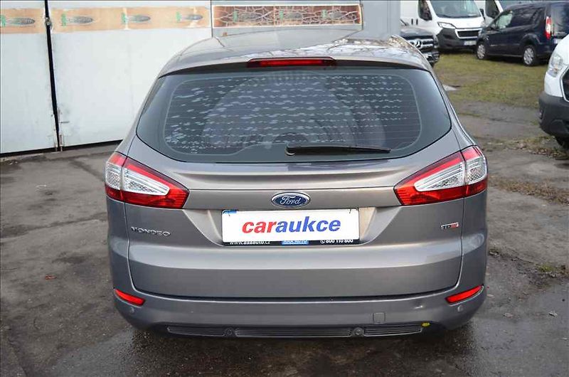 Ford Mondeo (2010) 2,0 TDCI - fotka 5 z 22