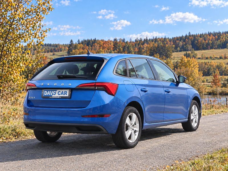 Škoda Scala 1,0 TSI 85kW CZ Klima - fotka 7 z 22