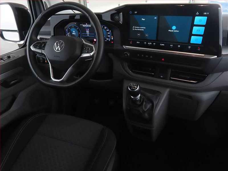Volkswagen Caravelle (2025) Life 2.0 TDI, ČR, DPH - fotka 7 z 17