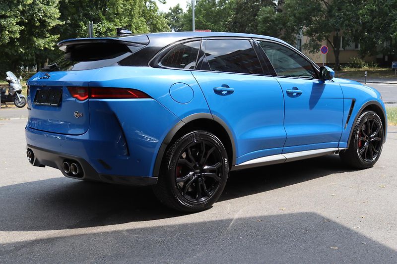 Jaguar F-Pace SVR 5.0 V8 AWD 405kW DPH - fotka 10 z 50