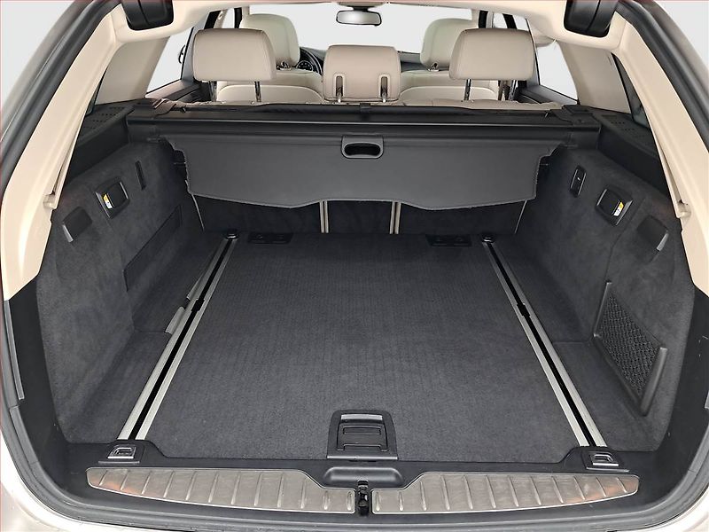 BMW Řada 5 (2015) 535i, Kůže, Navi, Bi-Xenony - fotka 14 z 22