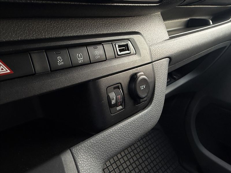 Toyota ProAce 9Míst ČR 1.maj. - fotka 15 z 21