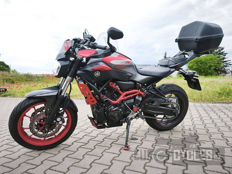 Yamaha MT-07 Moto Cage (2015) - fotka 8 z 17