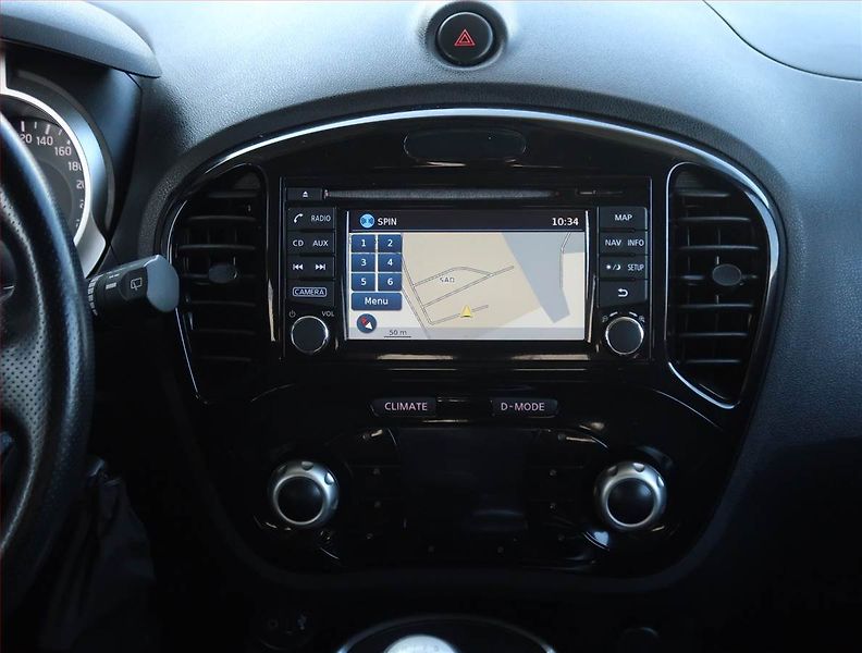 Nissan Juke (2017) 1.2 DIG-T, Navi, Tempomat - fotka 11 z 18