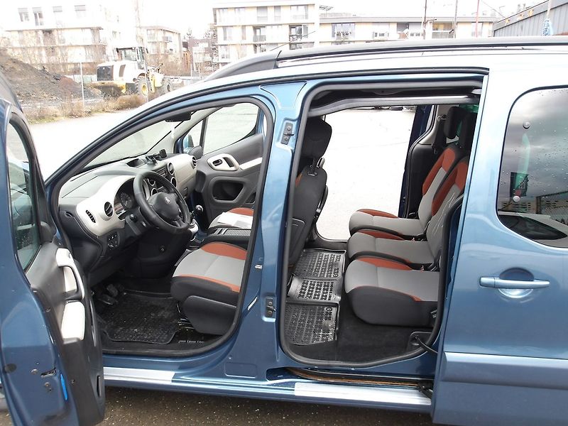 Citroën Berlingo 1,6HDI 88kW 2 x šoupačky! - fotka 25 z 29