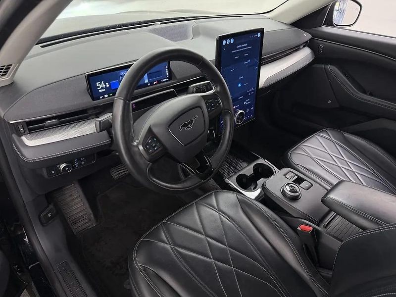 Ford Mustang Mach-E RWD 75kWh 190kW 1.Maj DPH - fotka 3 z 9