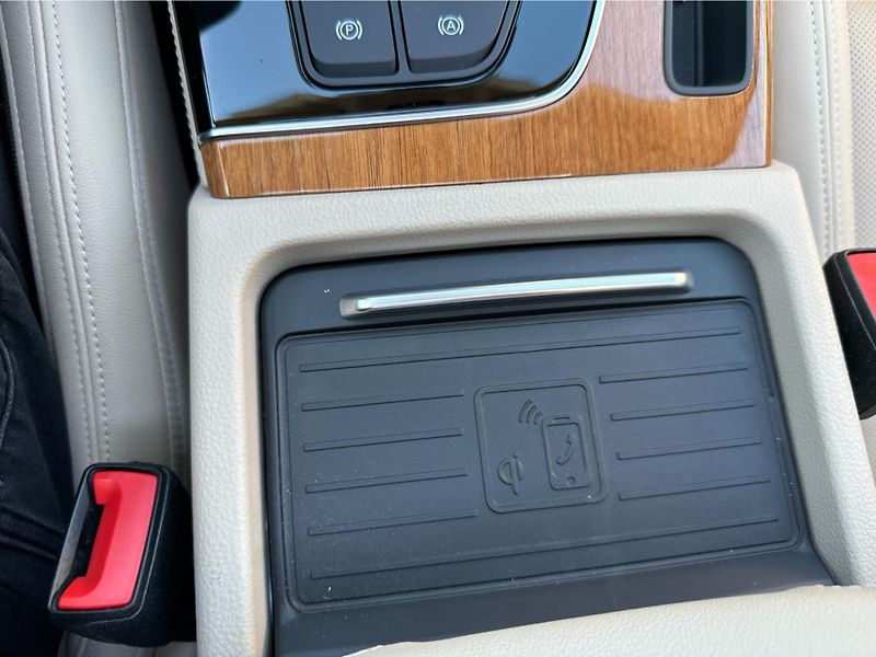 Audi Q5 2.0 TDI Quattro - fotka 15 z 23