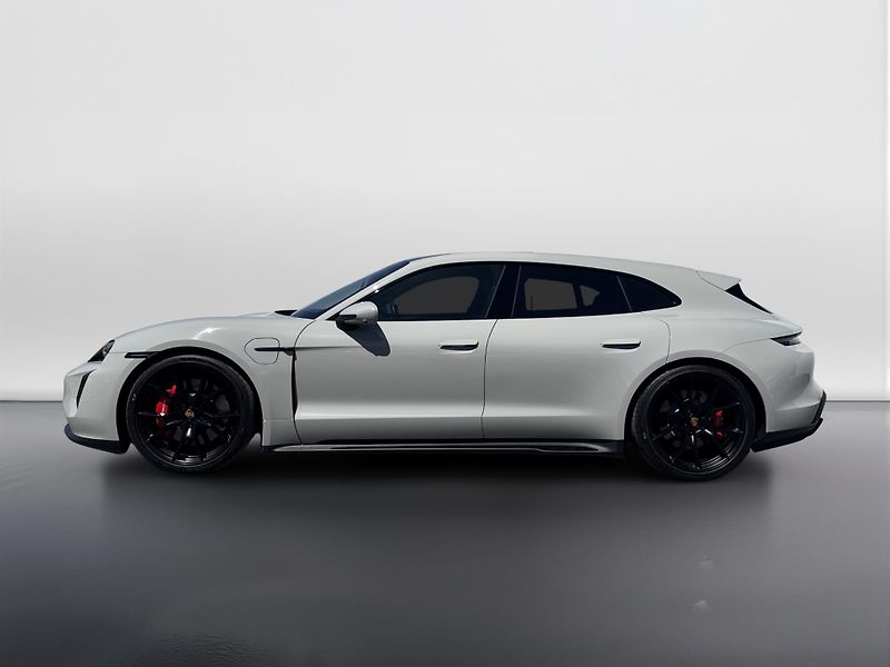 Porsche Taycan GTS - fotka 2 z 27