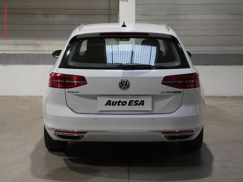 Volkswagen Passat (2015) 2.0Bi-TDi 4x4, ČR, DSG, LED - fotka 5 z 18