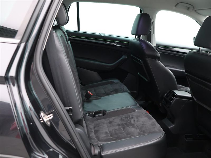 Škoda Kodiaq 2,0 TDI 140kW 4x4 DSG Style+ - fotka 12 z 26