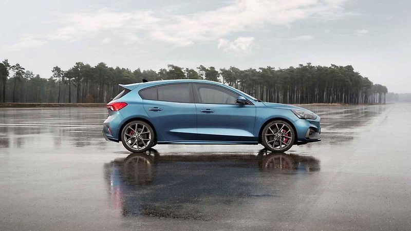 Nový Ford Focus ST s paketem Performance (2019)