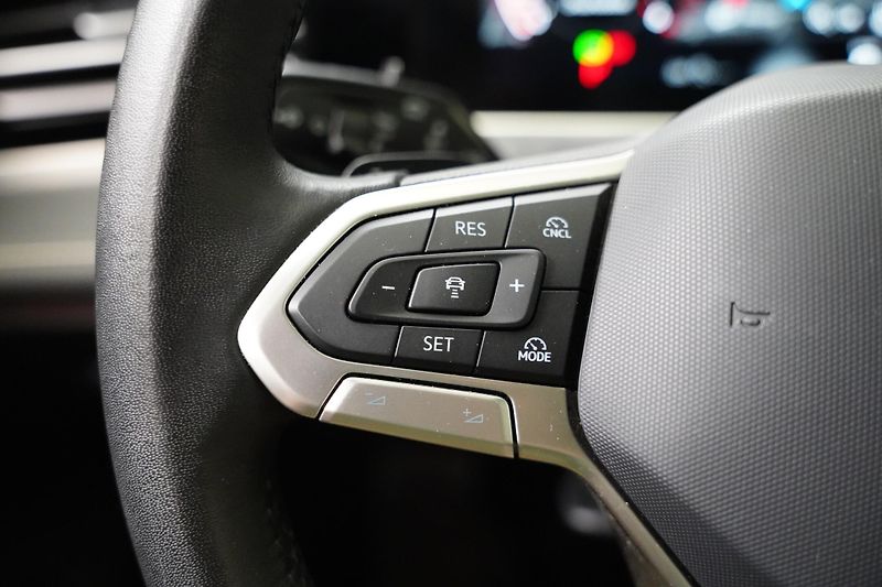 Volkswagen Passat - fotka 15 z 29