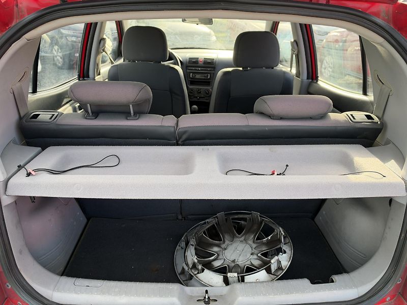 Kia Picanto 1.0i,152 tis km - fotka 14 z 17
