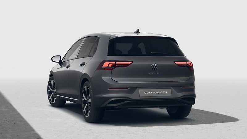Volkswagen Golf (2026) 1,5 TSI 110 kW 6G - fotka 3 z 6