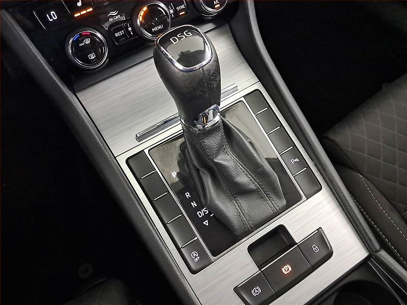 Škoda Superb (2020) 2.0 TDI, Automat, Serv.kniha - fotka 13 z 21