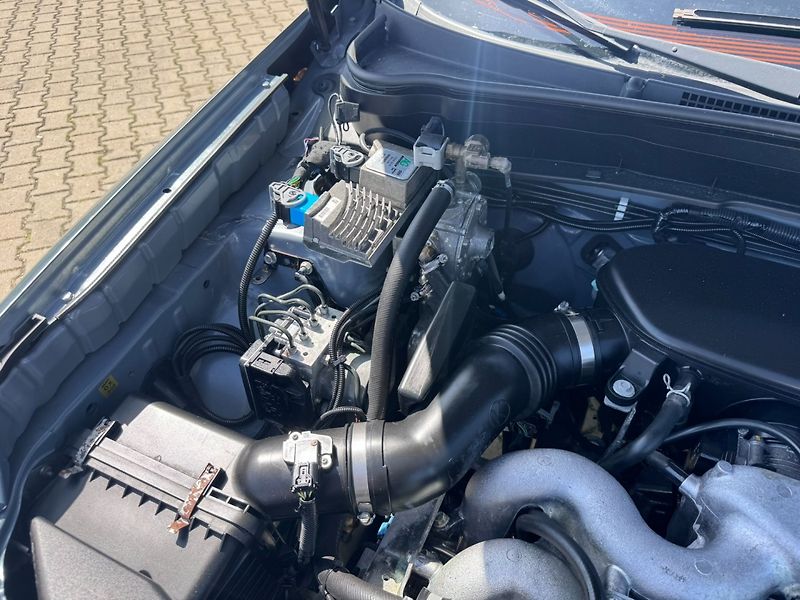 Subaru Forester (2008) 2,0i 110 KW TAŽNÉ SK STK - fotka 42 z 48