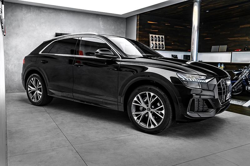 Audi Q8 - fotka 4 z 23