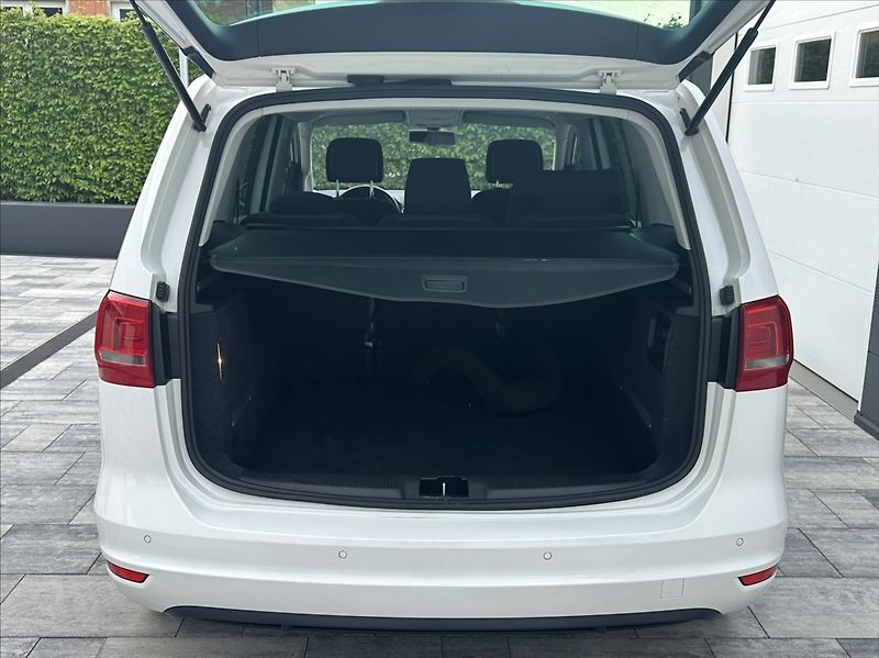 Volkswagen Sharan 2,0 TDI 140PS  Comfortline DSG - fotka 37 z 48