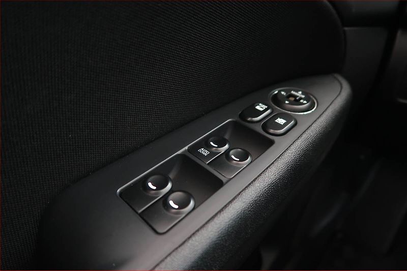 Hyundai i30 (2009) 1.4 CVVT, po STK, levný provoz - fotka 15 z 15