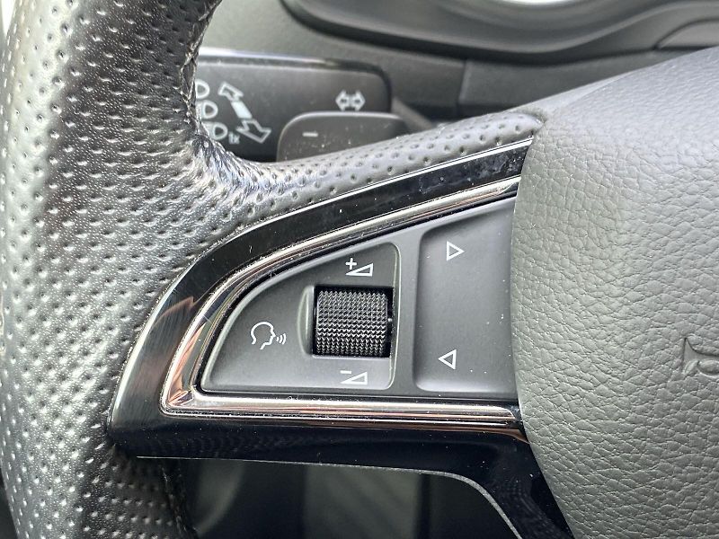 Škoda Karoq (2018) 1.5 TSI DSG Style + - fotka 26 z 40