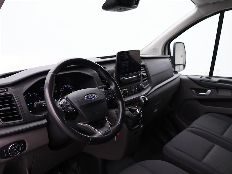 Ford Transit Custom 2,0 TDCI 77kW Klima 1.Maj DPH - fotka 16 z 23