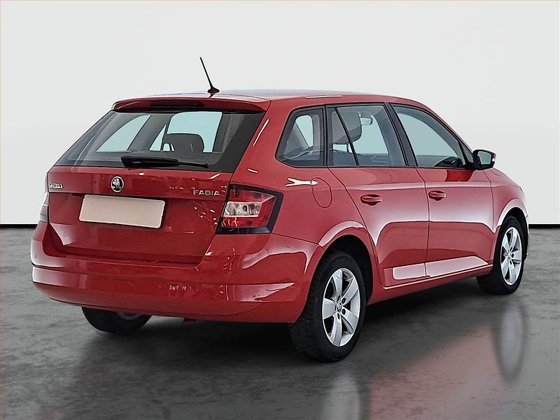 Škoda Fabia (2017) 1.4 TDI, Park. senzory - fotka 5 z 15