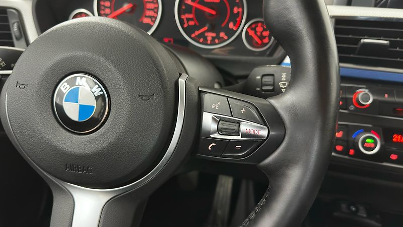 BMW Řada 3 M-PAKET/ 2 SADY GUM - fotka 42 z 44